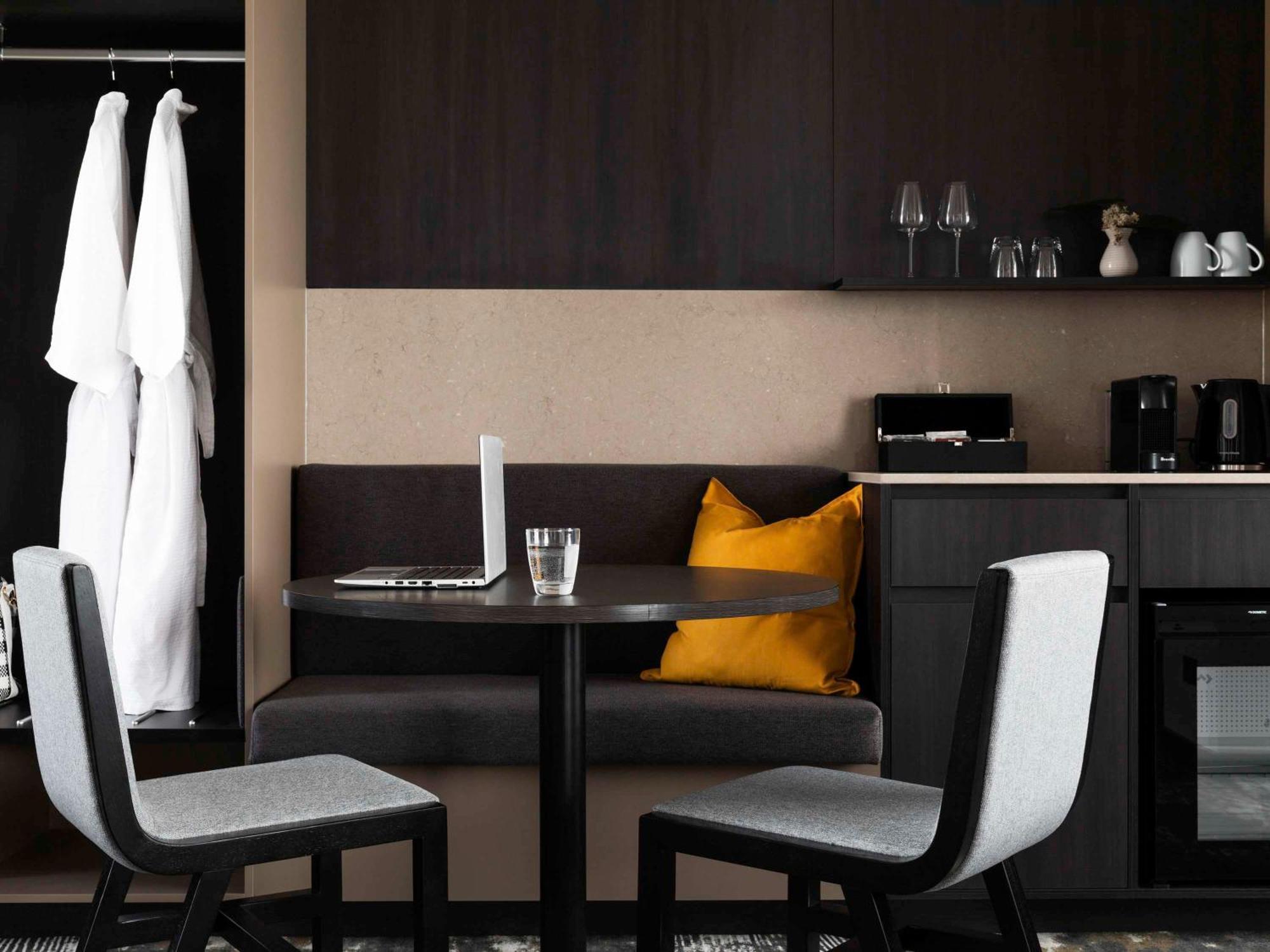 Novotel Devonport Luaran gambar